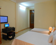 DELUXE ROOMS - Discovery Hotel